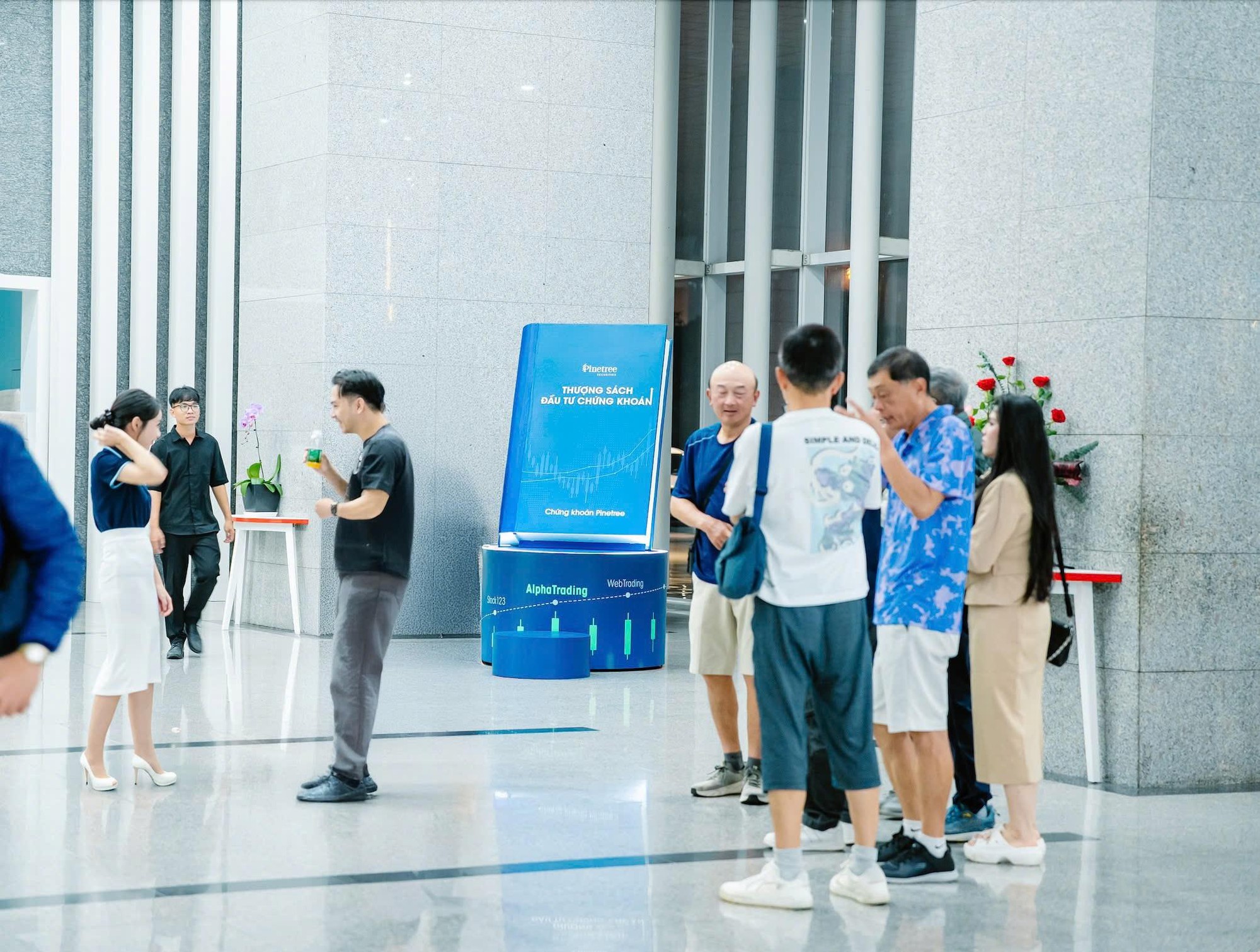 Những lần “Cộng lãi - trừ lỗ” và tinh thần mới trong đầu tư- Ảnh 1. Những lần “Cộng lãi - trừ lỗ” và tinh thần mới trong đầu tư- Ảnh 1.