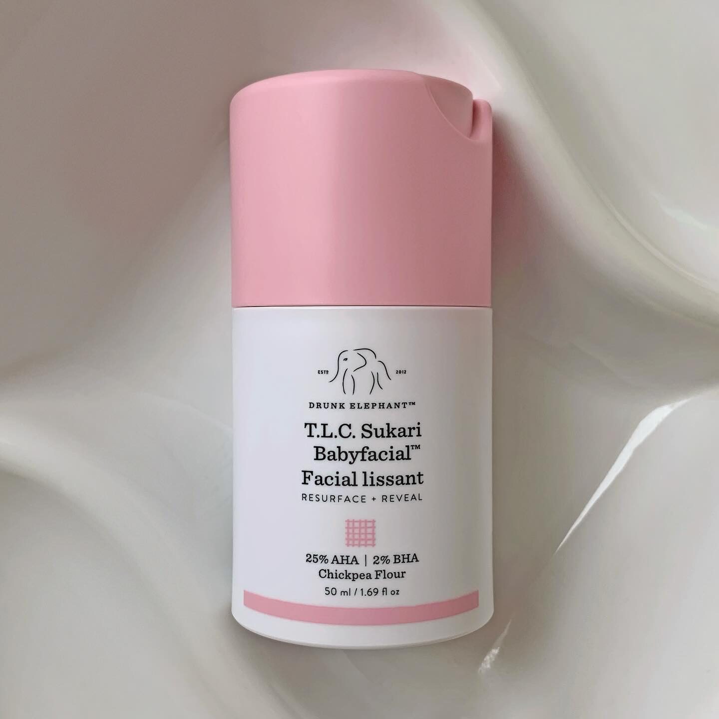 5 lọ tẩy tế bào chết hóa học giúp da mịn như da em bé- Ảnh 4. 5 lọ tẩy tế bào chết hóa học giúp da mịn như da em bé- Ảnh 4.