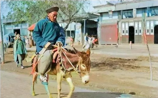 6 bức ảnh hiếm cuối triều Thanh: Chính thất lạnh lùng, thông phòng e dè, diện mạo thái giám gây bất ngờ- Ảnh 5.