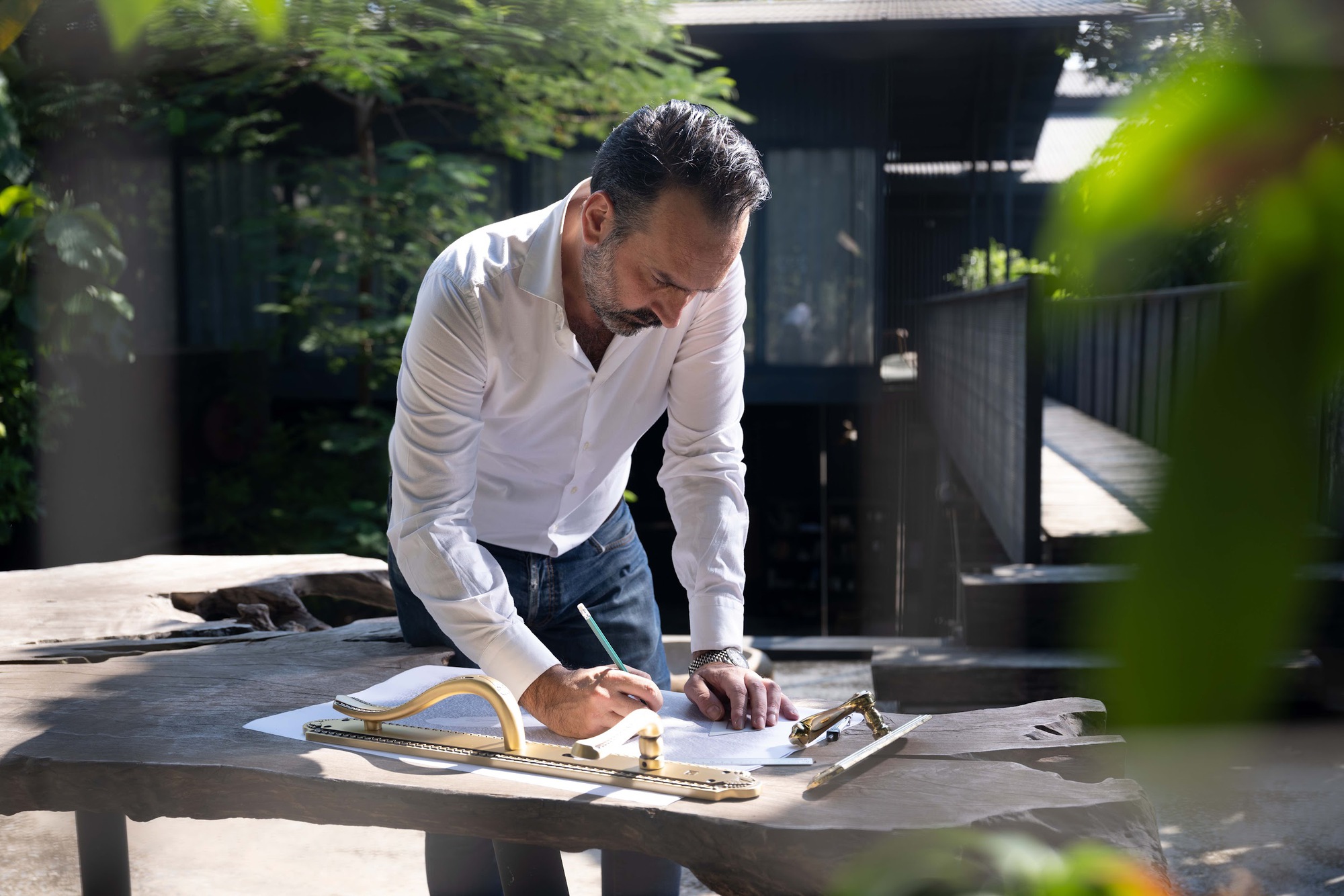 Thiết kế Ý định hình lại tiêu chuẩn thị trường khóa Việt Nam- Ảnh 3. Thiết kế Ý định hình lại tiêu chuẩn thị trường khóa Việt Nam- Ảnh 3.