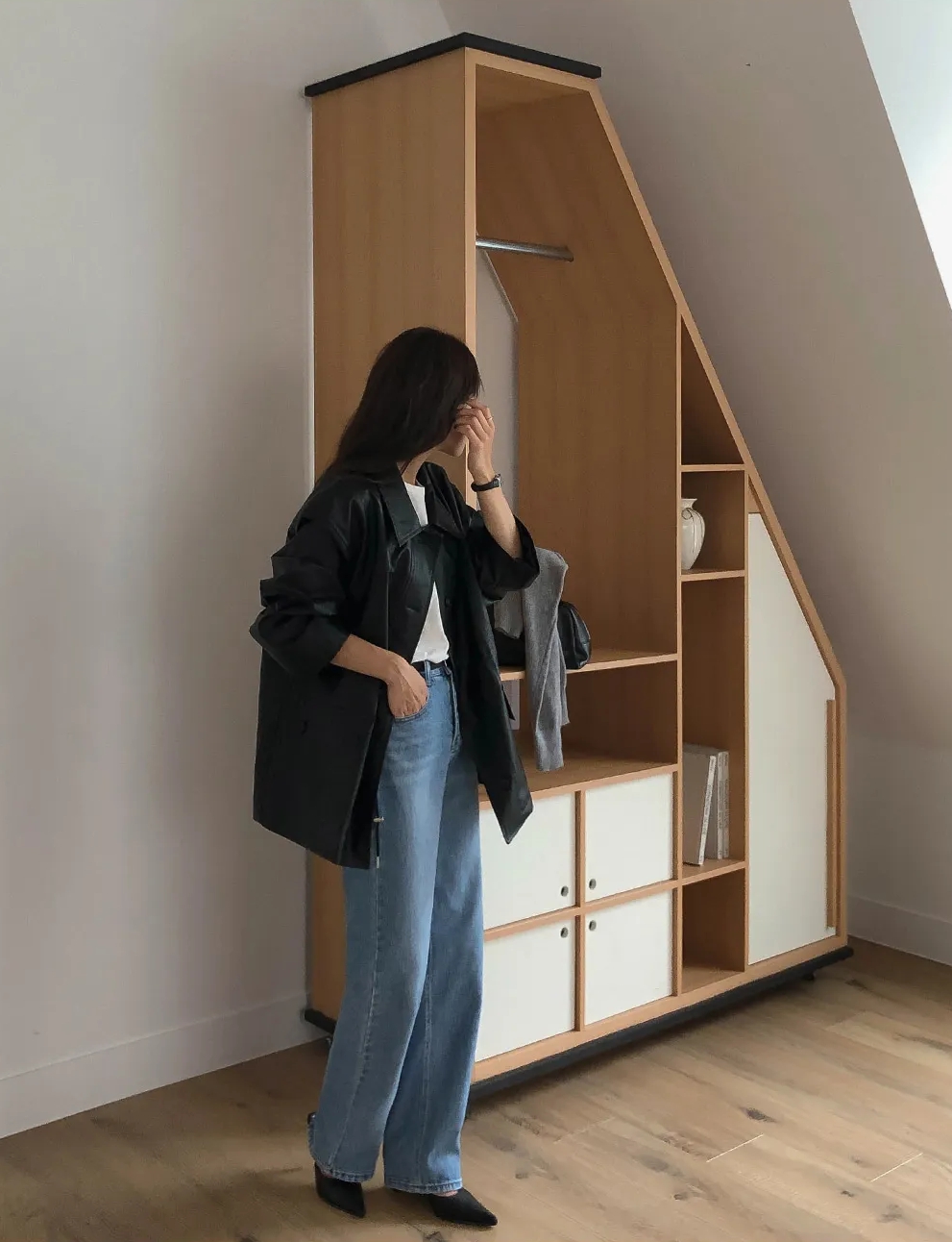 Quần jeans có nhiều kiểu nhưng đây là 3 mẫu tôn dáng nhất- Ảnh 2. Quần jeans có nhiều kiểu nhưng đây là 3 mẫu tôn dáng nhất- Ảnh 2.