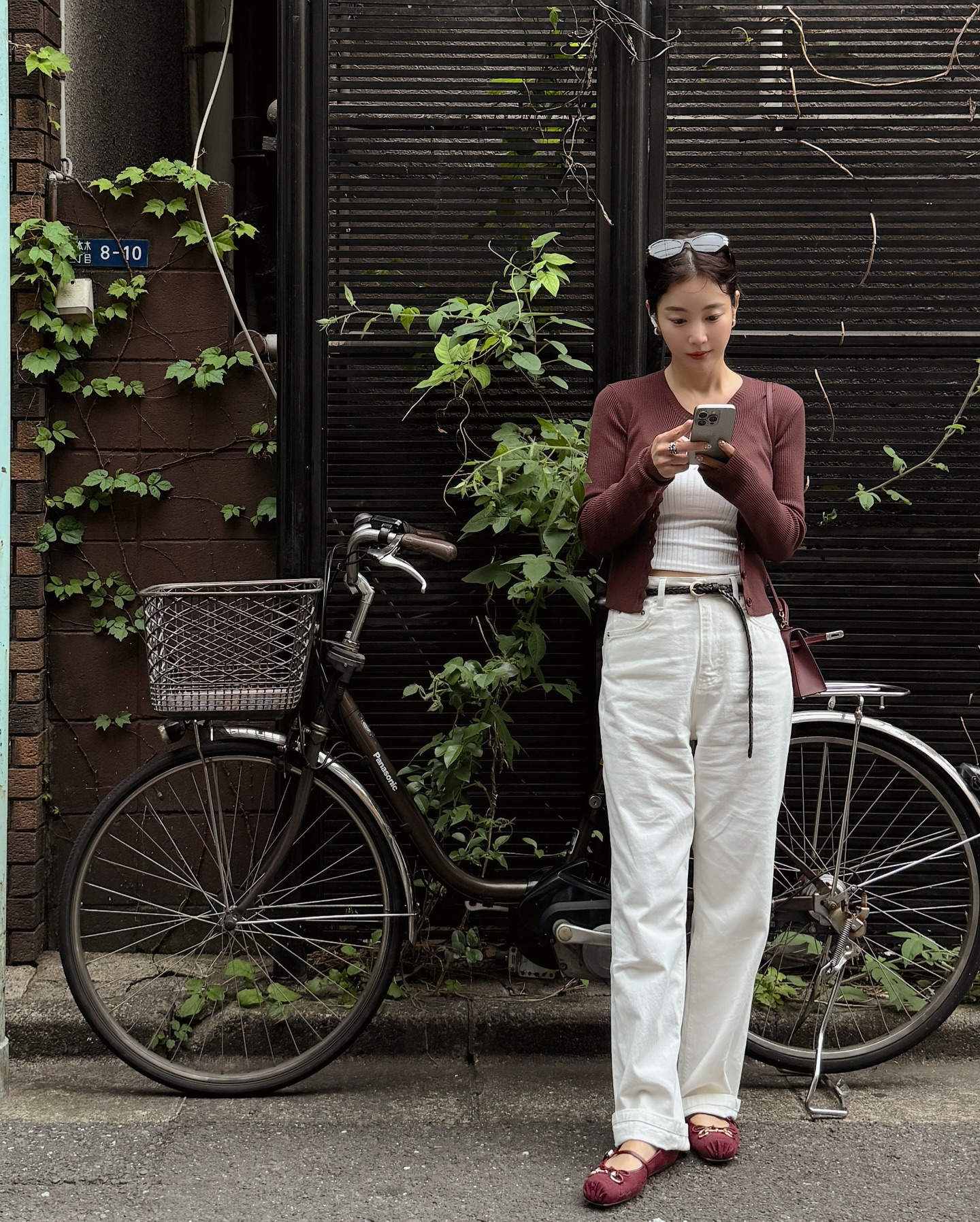 10 cách mặc quần ống rộng dành cho phụ nữ trên 40 tuổi, đẹp tới nỗi muốn diện suốt mùa đông- Ảnh 8. 10 cách mặc quần ống rộng dành cho phụ nữ trên 40 tuổi, đẹp tới nỗi muốn diện suốt mùa đông- Ảnh 8.