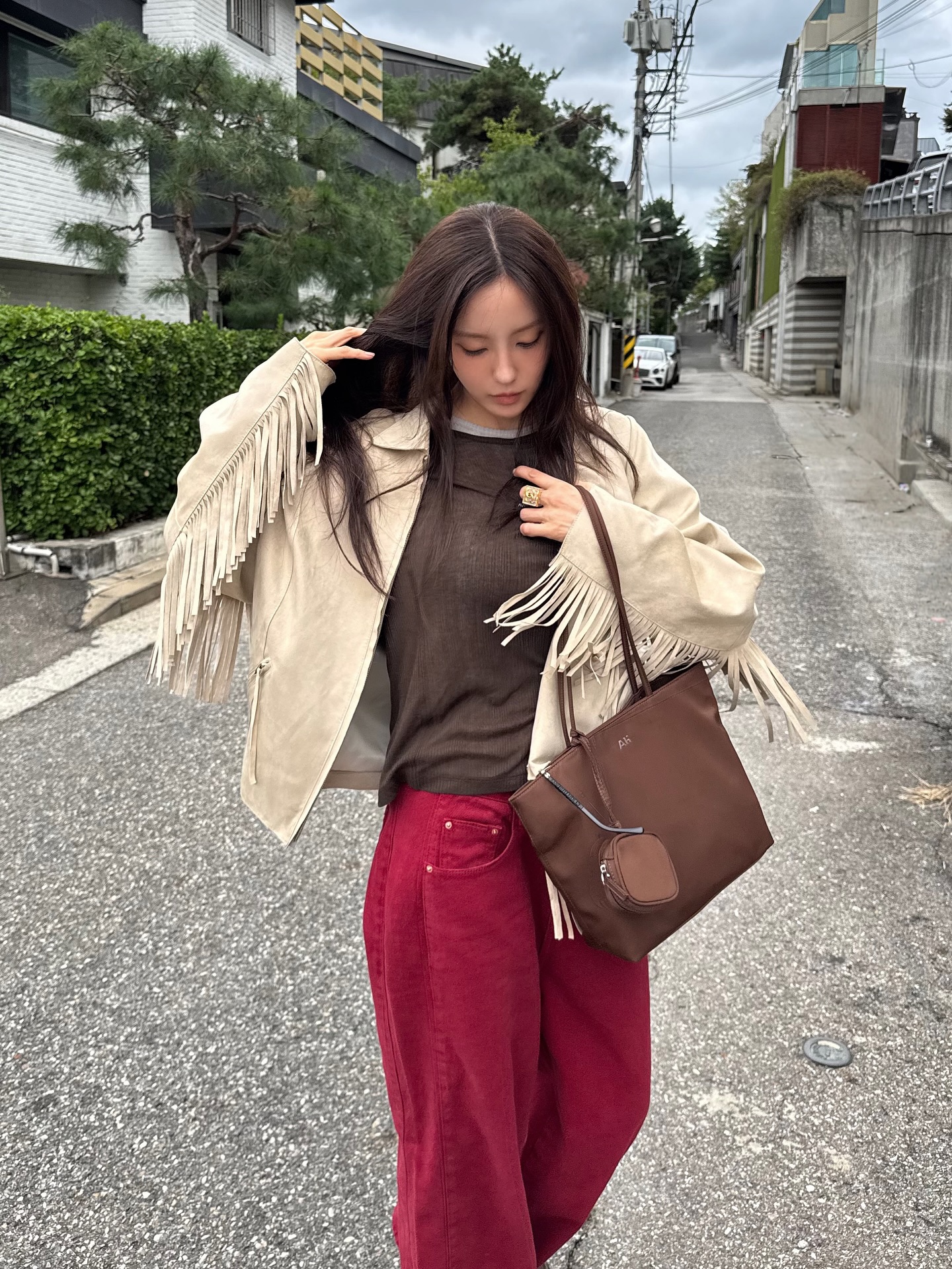 10 cách mặc quần ống rộng dành cho phụ nữ trên 40 tuổi, đẹp tới nỗi muốn diện suốt mùa đông- Ảnh 6. 10 cách mặc quần ống rộng dành cho phụ nữ trên 40 tuổi, đẹp tới nỗi muốn diện suốt mùa đông- Ảnh 6.