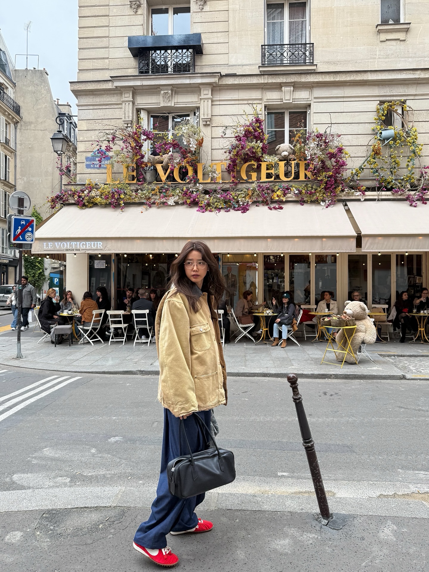 10 cách mặc quần ống rộng dành cho phụ nữ trên 40 tuổi, đẹp tới nỗi muốn diện suốt mùa đông- Ảnh 5. 10 cách mặc quần ống rộng dành cho phụ nữ trên 40 tuổi, đẹp tới nỗi muốn diện suốt mùa đông- Ảnh 5.