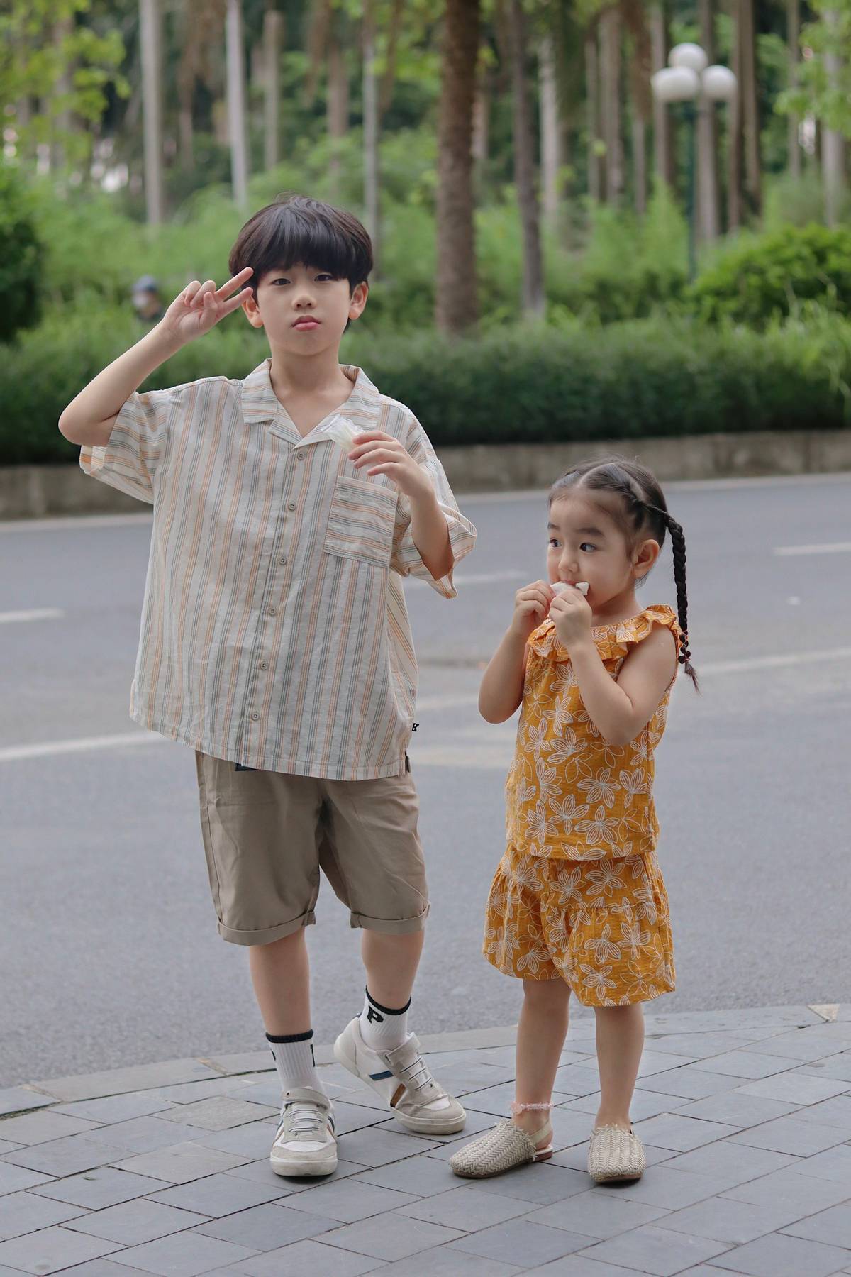 Đón tuổi lên 4, bé Bún được vi vu tận Nhật Bản, diện kimono nhẹ nhàng là thế vẫn Đón tuổi lên 4, bé Bún được vi vu tận Nhật Bản, diện kimono nhẹ nhàng là thế vẫn