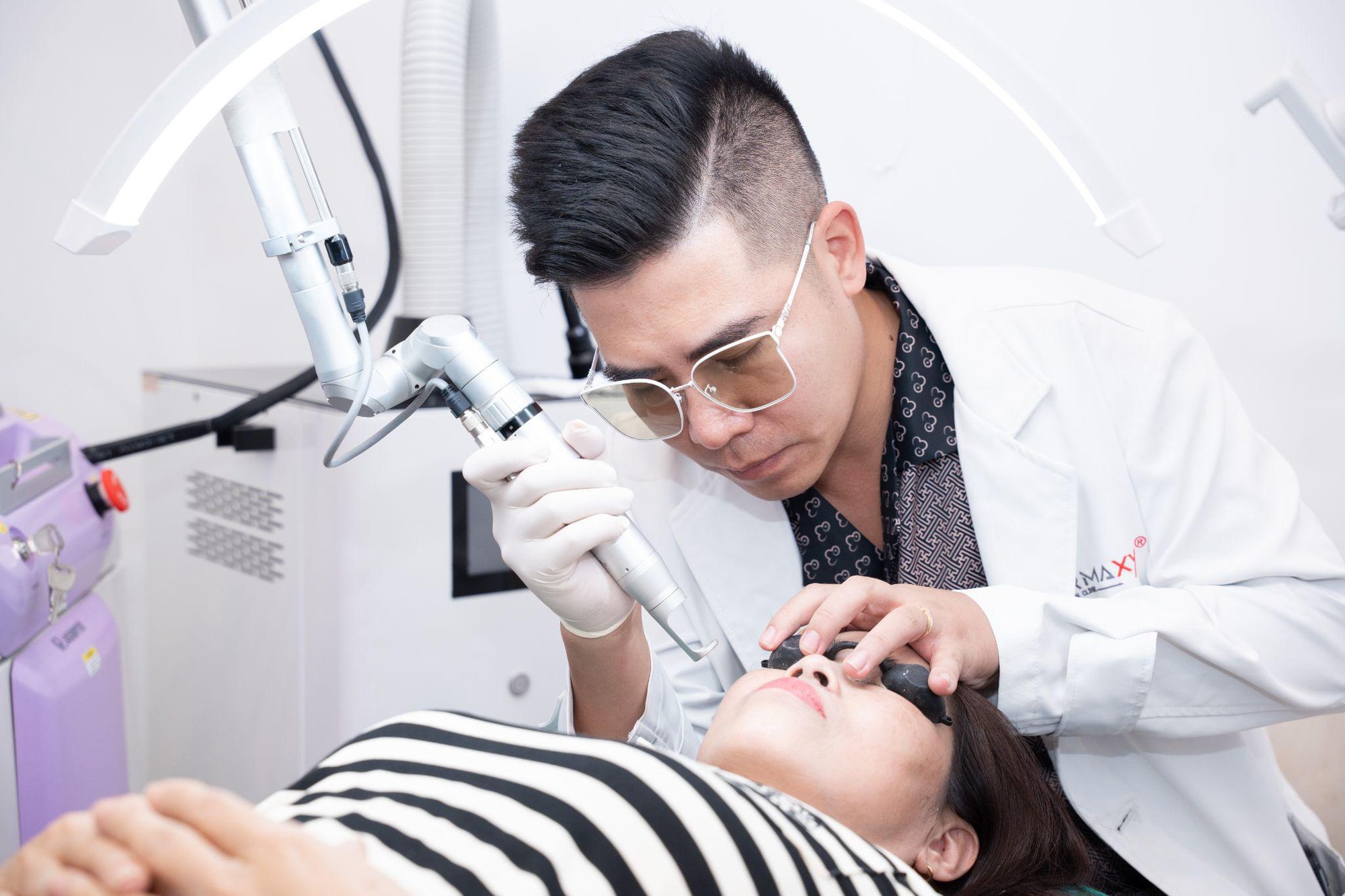 Chăm da nhiễm corticoid cùng chuyên gia da liễu Thành Nguyễn Skin- Ảnh 4. Chăm da nhiễm corticoid cùng chuyên gia da liễu Thành Nguyễn Skin- Ảnh 4.