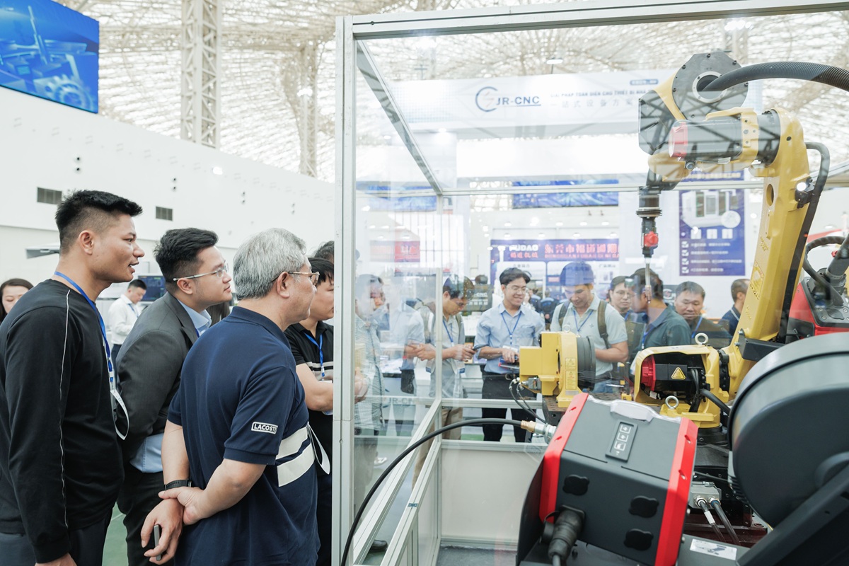 Các “ông lớn” mang gì đến Tuần lễ Công nghiệp và Công nghệ Việt Nam 2025?- Ảnh 3.