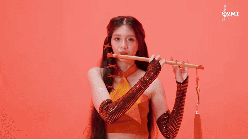 Nể người hát 1 thì nể người sáng tác 10: Ca khúc gây tranh cãi về lyrics lẫn nhạc, như 5 giọng AI gộp lại- Ảnh 2. Nể người hát 1 thì nể người sáng tác 10: Ca khúc gây tranh cãi về lyrics lẫn nhạc, như 5 giọng AI gộp lại- Ảnh 2.