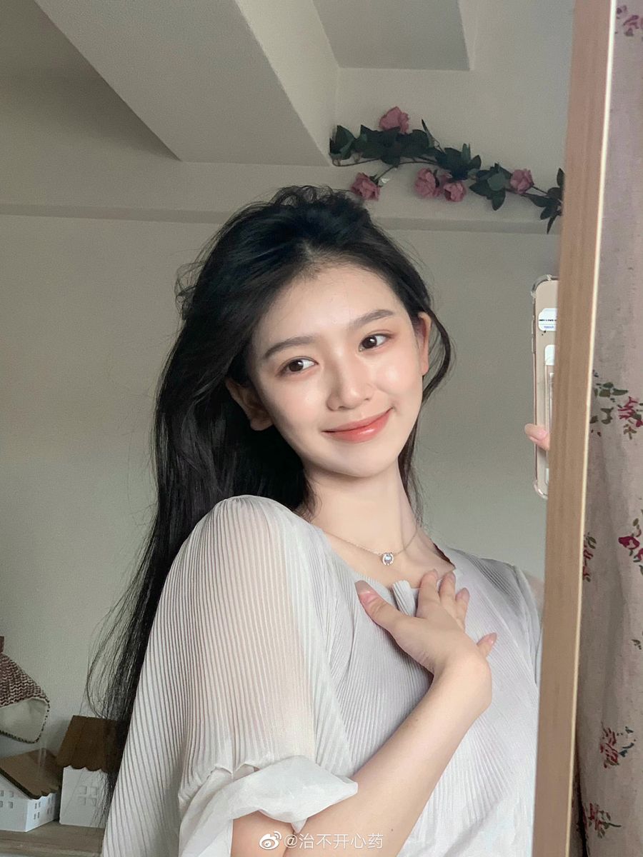 Bí quyết dưỡng nhan của Triệu Lộ Tư: Da xanh xao cũng hóa hồng hào rất đẹp!- Ảnh 1.