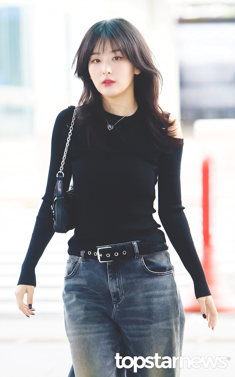 Sao nữ Hàn cao 1m61 nhưng không ai nhận ra vì style siêu tôn dáng, đẹp chuẩn fashionista- Ảnh 1. Sao nữ Hàn cao 1m61 nhưng không ai nhận ra vì style siêu tôn dáng, đẹp chuẩn fashionista- Ảnh 1.