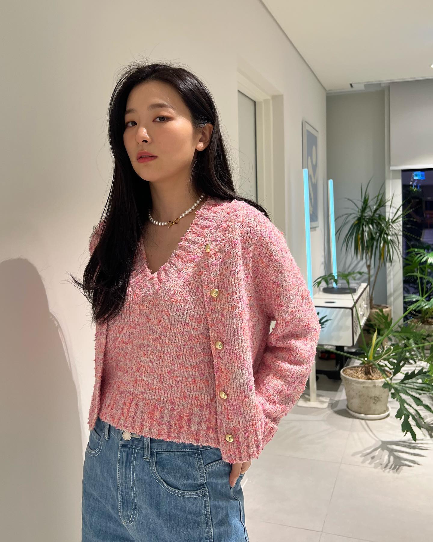 Sao nữ Hàn cao 1m61 nhưng không ai nhận ra vì style siêu tôn dáng, đẹp chuẩn fashionista- Ảnh 6. Sao nữ Hàn cao 1m61 nhưng không ai nhận ra vì style siêu tôn dáng, đẹp chuẩn fashionista- Ảnh 6.