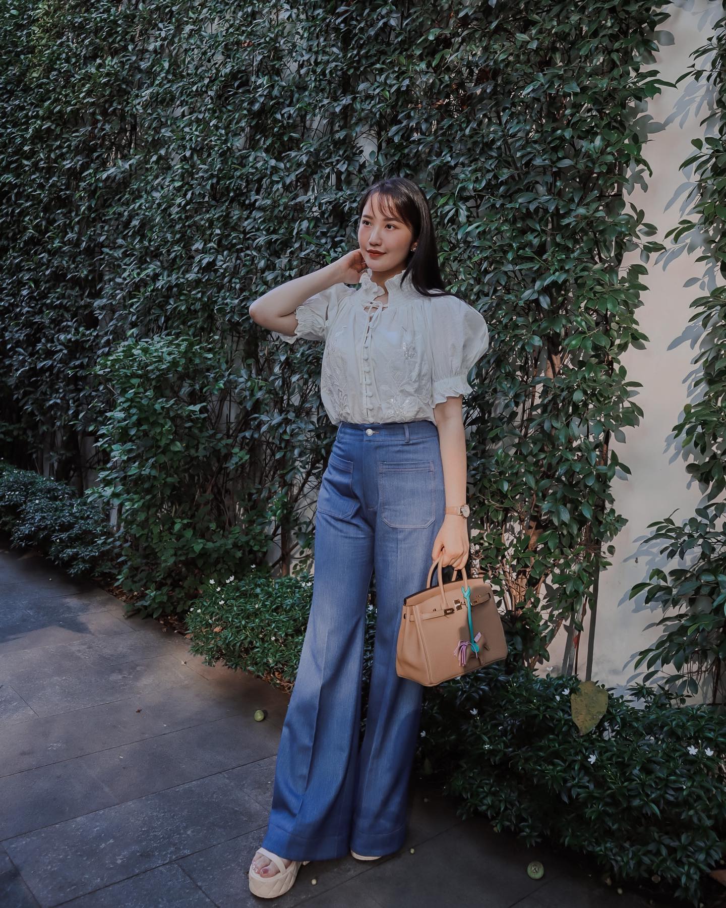 Dâu hào môn Primmy Trương sang chảnh từ hè sang đông, diện toàn màu sắc tươi trẻ đẹp mê- Ảnh 9.