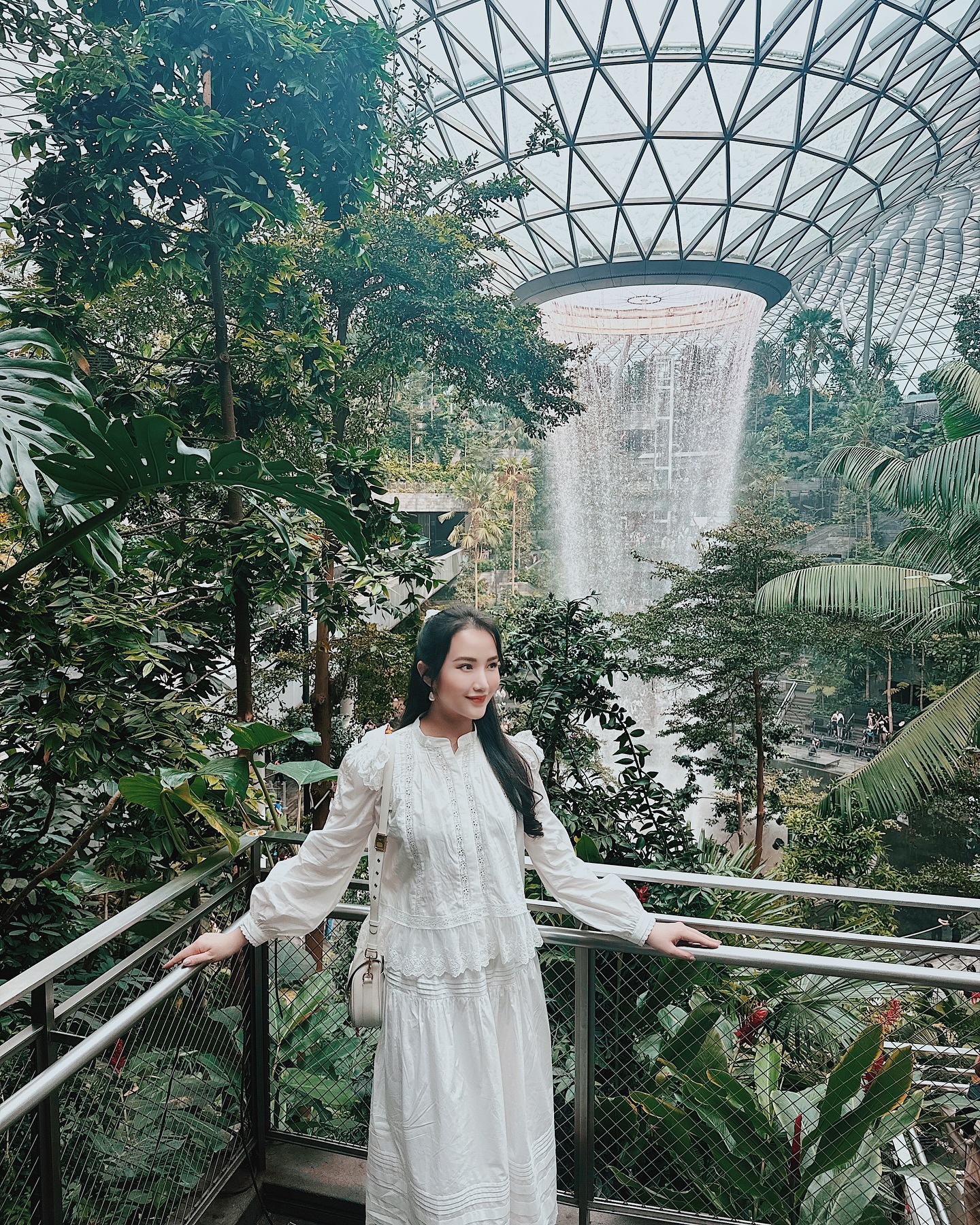 Dâu hào môn Primmy Trương sang chảnh từ hè sang đông, diện toàn màu sắc tươi trẻ đẹp mê- Ảnh 5.