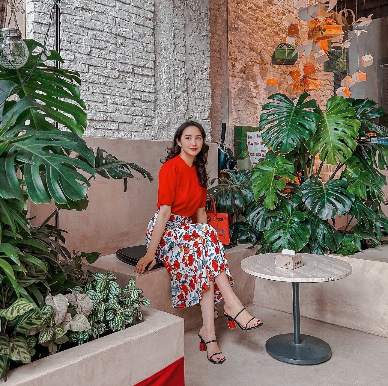 Dâu hào môn Primmy Trương sang chảnh từ hè sang đông, diện toàn màu sắc tươi trẻ đẹp mê- Ảnh 4.