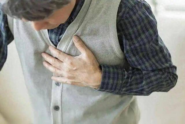 Một người đàn ông tử vong thương tâm do thiếu kali! Bác sĩ khuyên: Thà ăn ít 1 món còn hơn thiếu món giàu kali- Ảnh 2. Một người đàn ông tử vong thương tâm do thiếu kali! Bác sĩ khuyên: Thà ăn ít 1 món còn hơn thiếu món giàu kali- Ảnh 2.