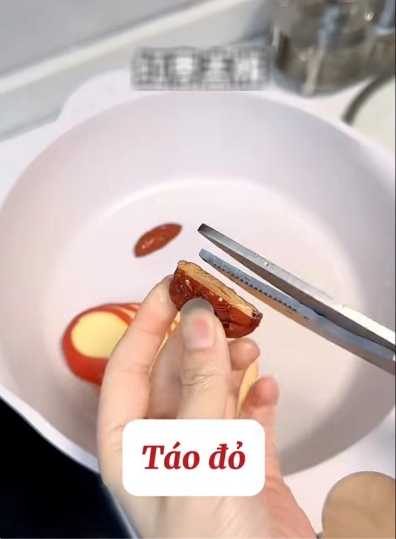 Bí quyết dưỡng nhan của Triệu Lộ Tư: Da xanh xao cũng hóa hồng hào rất đẹp!- Ảnh 4.