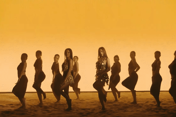 Văn Mai Hương rủ Chi Pu cùng hát, còn Diva Hà Trần thì ngân nga làm nền- Ảnh 5.