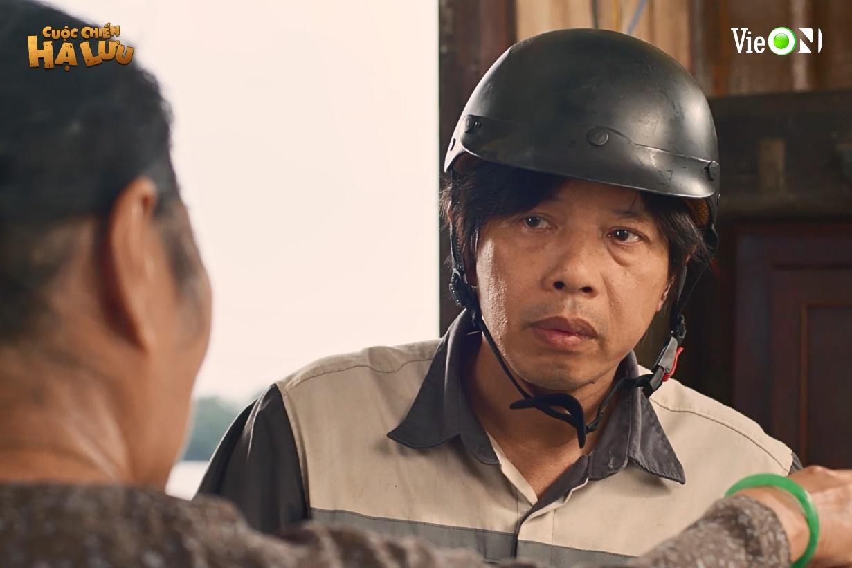 “Cuộc Chiến Hạ Lưu” đạt 180 triệu view: Thái Hòa đứng im để ăn liên hoàn tát từ NSƯT Kim Phương- Ảnh 2. “Cuộc Chiến Hạ Lưu” đạt 180 triệu view: Thái Hòa đứng im để ăn liên hoàn tát từ NSƯT Kim Phương- Ảnh 2.