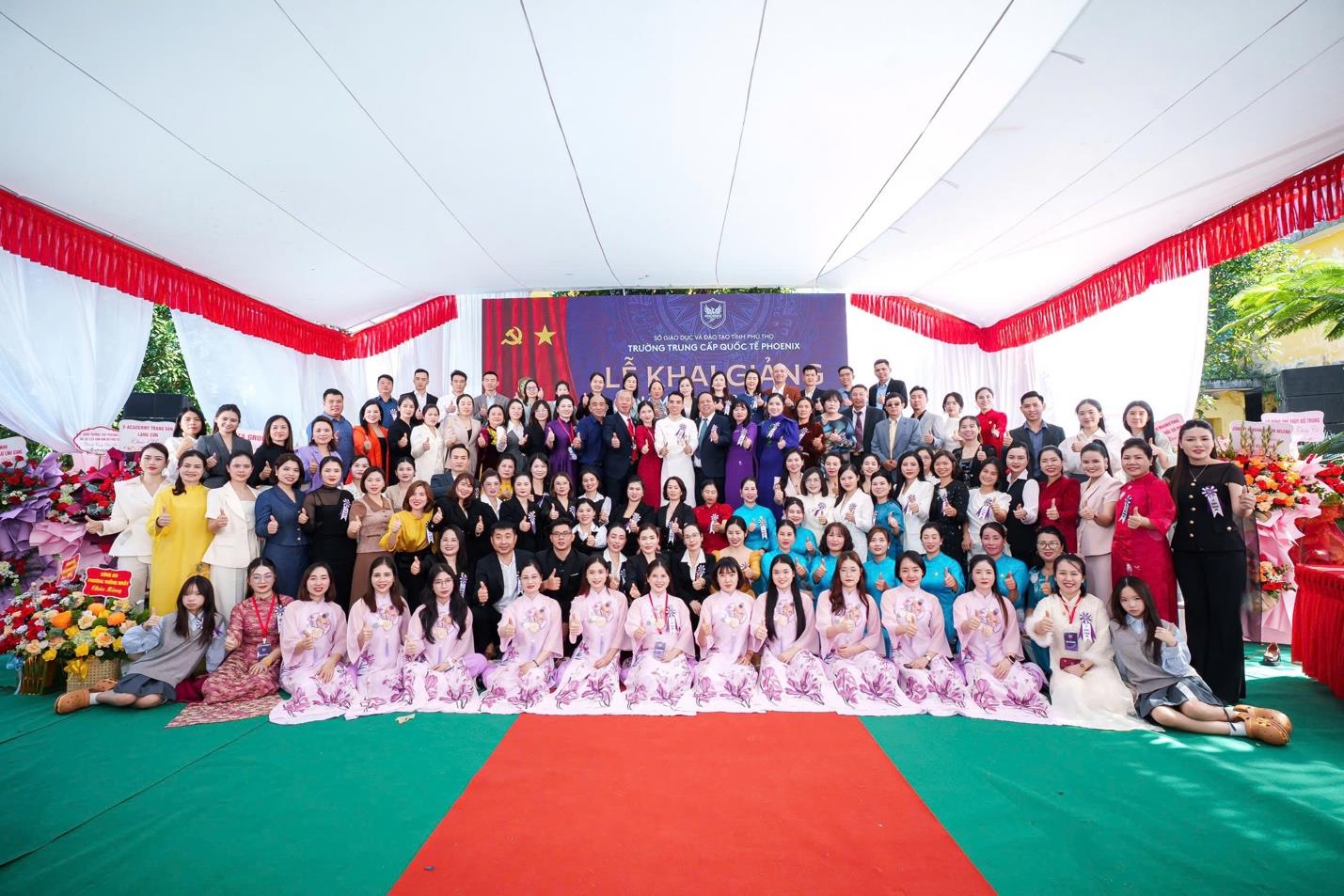 Trường Trung cấp Quốc tế Phoenix : Đào tạo chuyên biệt ngành thẩm mỹ - làm đẹp- Ảnh 5. Trường Trung cấp Quốc tế Phoenix : Đào tạo chuyên biệt ngành thẩm mỹ - làm đẹp- Ảnh 5.