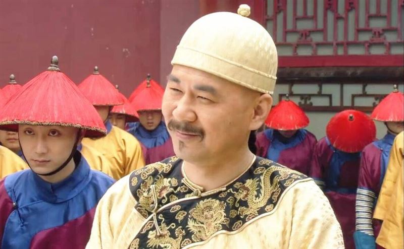 Khang Hy đế lần đầu gặp mẹ ruột của Càn Long đã nói 8 chữ: Về sau từng chữ đều ứng nghiệm- Ảnh 2. Khang Hy đế lần đầu gặp mẹ ruột của Càn Long đã nói 8 chữ: Về sau từng chữ đều ứng nghiệm- Ảnh 2.