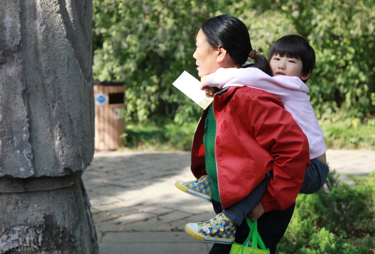 Sau 60 tuổi muốn sống an nhàn và không hối hận thì nhất định đừng làm 5 điều dại dột này- Ảnh 2.