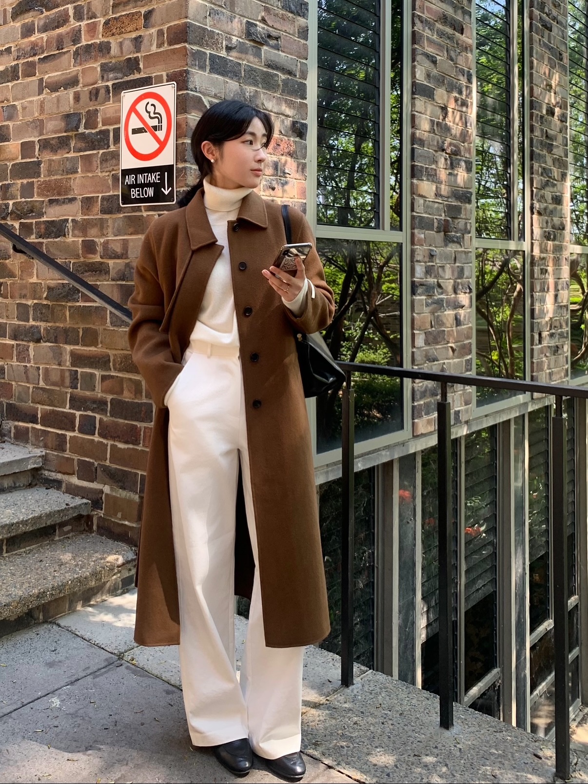 Mặc gì đi làm ngày rét mướt: 4 công thức đơn giản, đủ ấm áp mà vẫn chuẩn thanh lịch- Ảnh 4.