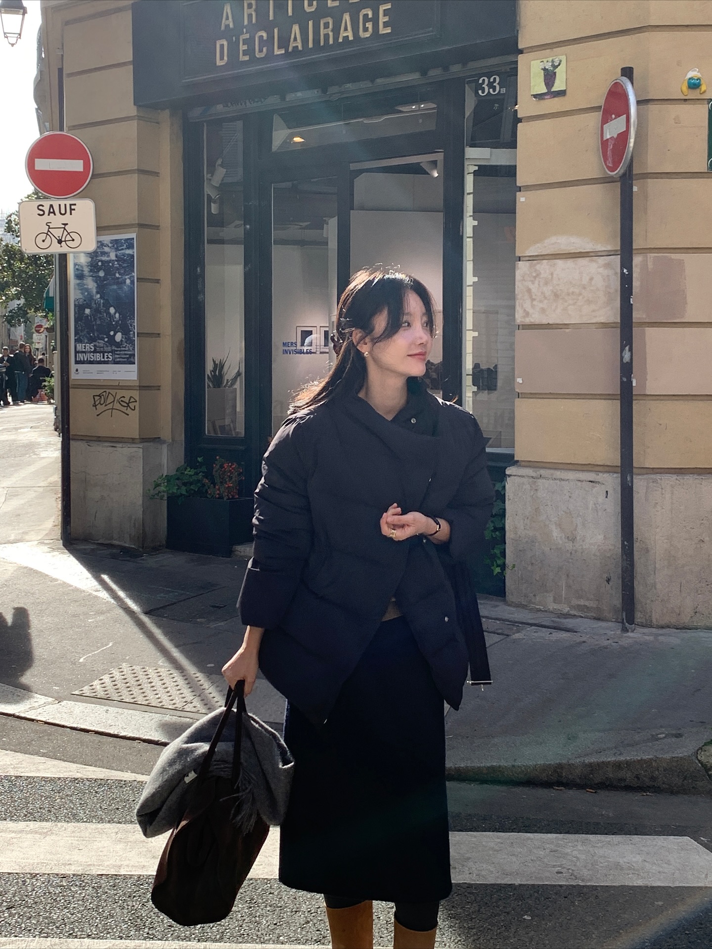 Mặc gì đi làm ngày rét mướt: 4 công thức đơn giản, đủ ấm áp mà vẫn chuẩn thanh lịch- Ảnh 7.