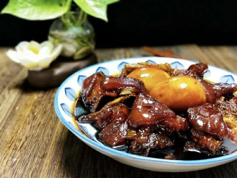 Món ăn này cực hoàn hảo cho phụ nữ: Dễ làm, ngon lại "xua tan" cái lạnh, chống cảm và giúp da đẹp hồng hào- Ảnh 10.