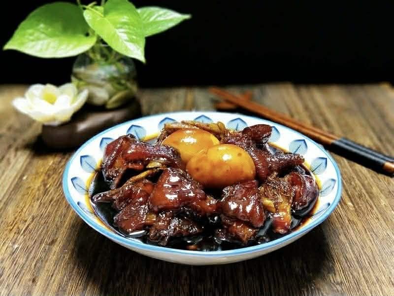 Món ăn này cực hoàn hảo cho phụ nữ: Dễ làm, ngon lại "xua tan" cái lạnh, chống cảm và giúp da đẹp hồng hào- Ảnh 9.