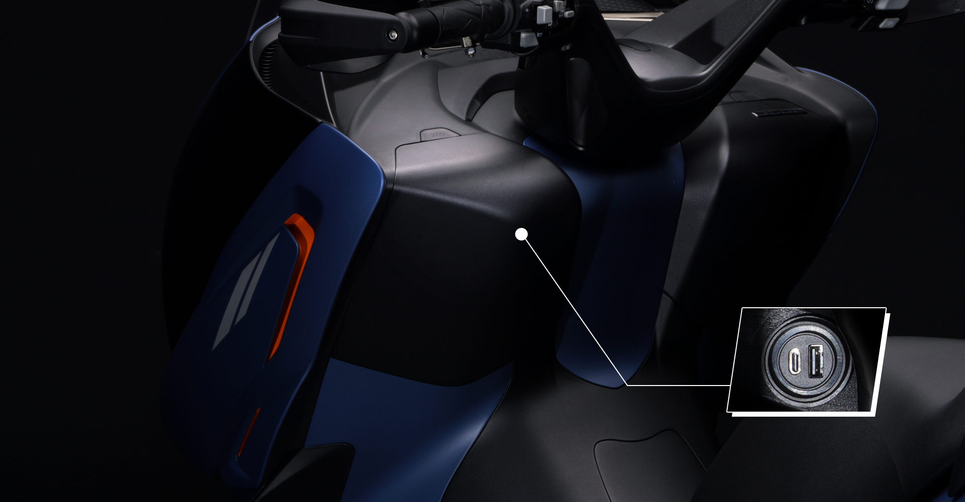 Xe ga chuyên phượt của Honda vừa về VN đã gặp khó: Đối thủ ra mắt 2 xe 'trang bị tận răng' giá rẻ hơn- Ảnh 15. Xe ga chuyên phượt của Honda vừa về VN đã gặp khó: Đối thủ ra mắt 2 xe 'trang bị tận răng' giá rẻ hơn- Ảnh 15.