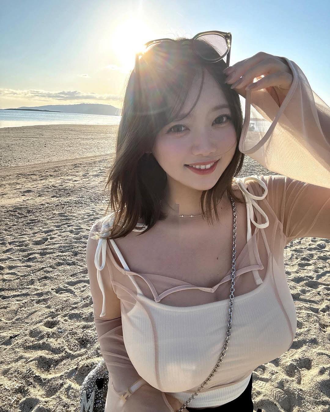 photo-1763523354066 photo-1763523354066