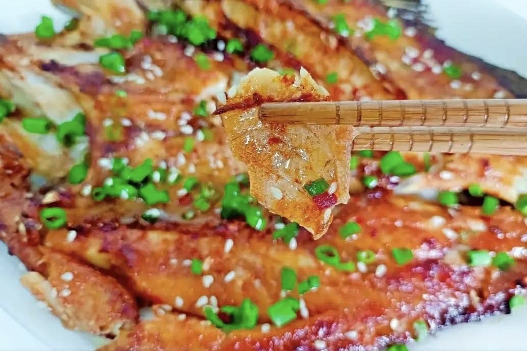 Loại cá này đang rẻ và ngon nhất: Ghim ngay 4 công thức nấu để món ăn vừa mềm mướt, ngọt và không bị tanh- Ảnh 11.