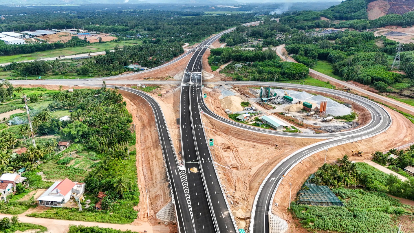 Đèo Cả (HHV) lãi ròng gần 477 tỷ đồng sau 9 tháng, hoàn thành 86% kế hoạch năm- Ảnh 1.