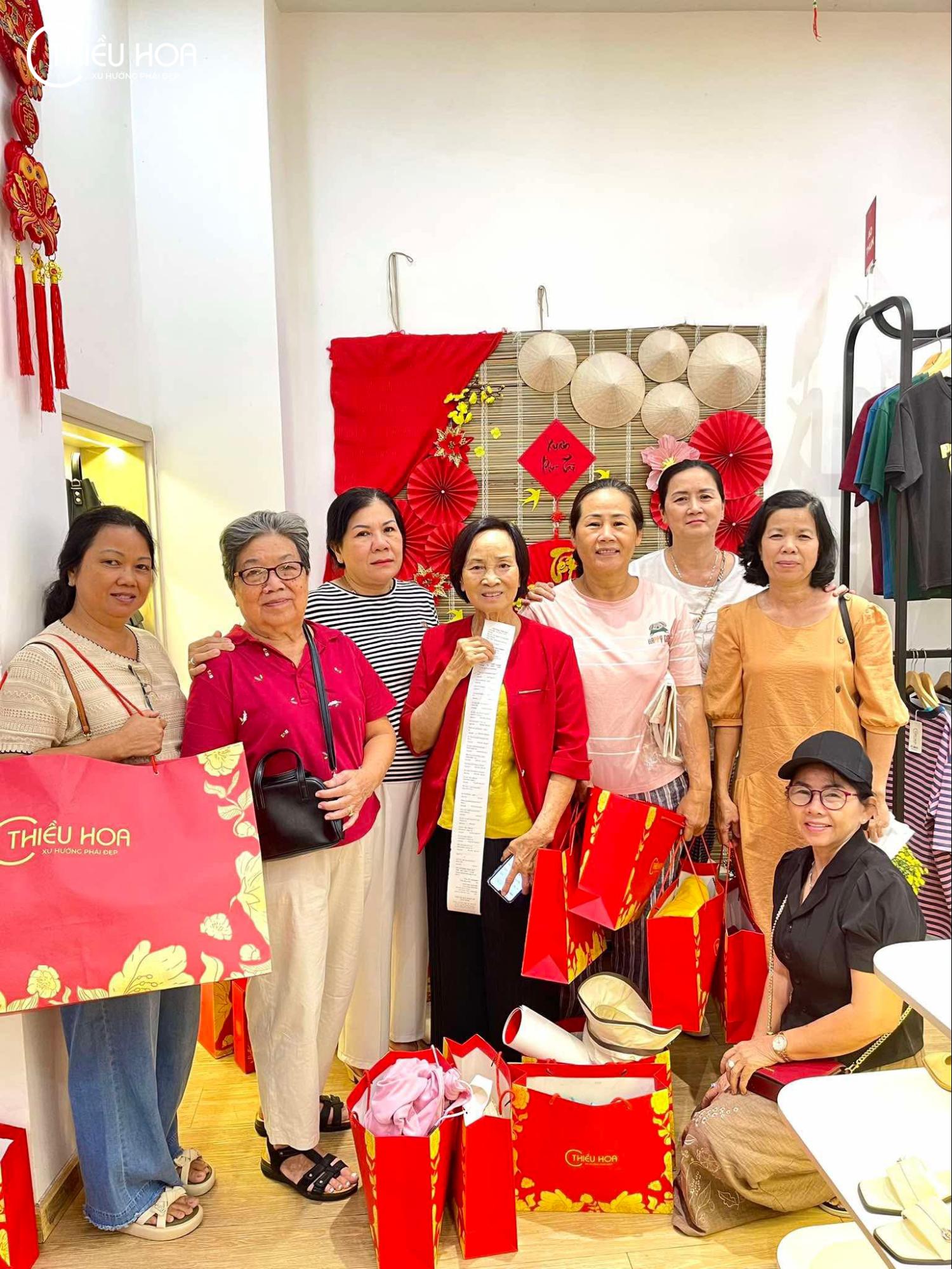 Thiều Hoa tiên phong thời trang trung niên nhờ thấu hiểu “insight phụ nữ 35+”- Ảnh 2.