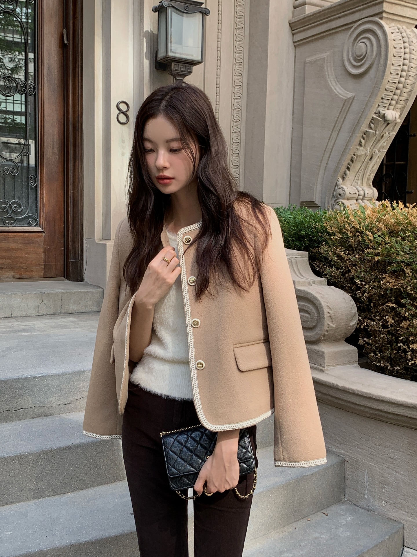 5 màu sắc trang phục "đi đâu cũng gặp" trong mùa đông 2025: Trẻ trung nhưng quan trọng là sang tuyệt đối- Ảnh 1.