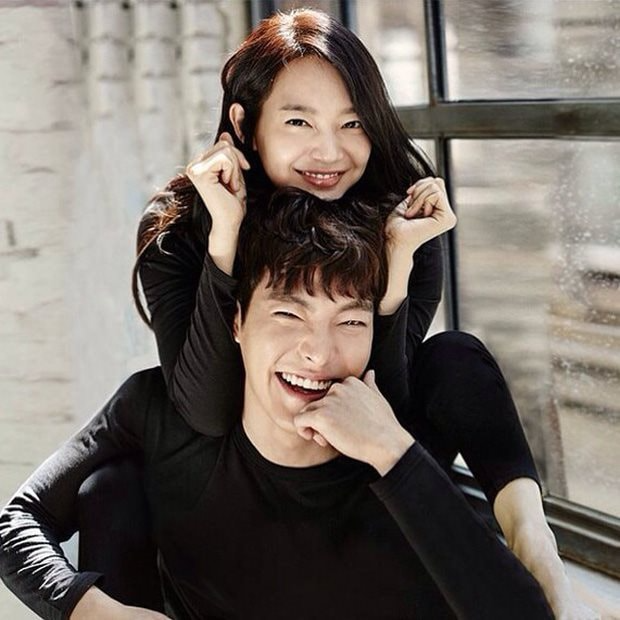 Trong 7 chiếc nhẫn Shin Min Ah khoe, nhẫn nào là nhẫn đính hôn với Kim Woo Bin?- Ảnh 6.