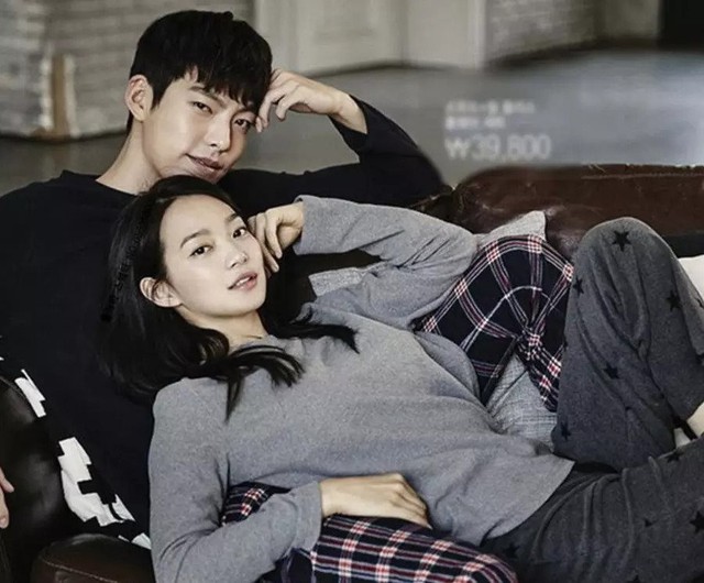 Hé lộ thông tin cực hot về hôn lễ Shin Min Ah - Kim Woo Bin, sẽ linh đình như Song Song?- Ảnh 1.