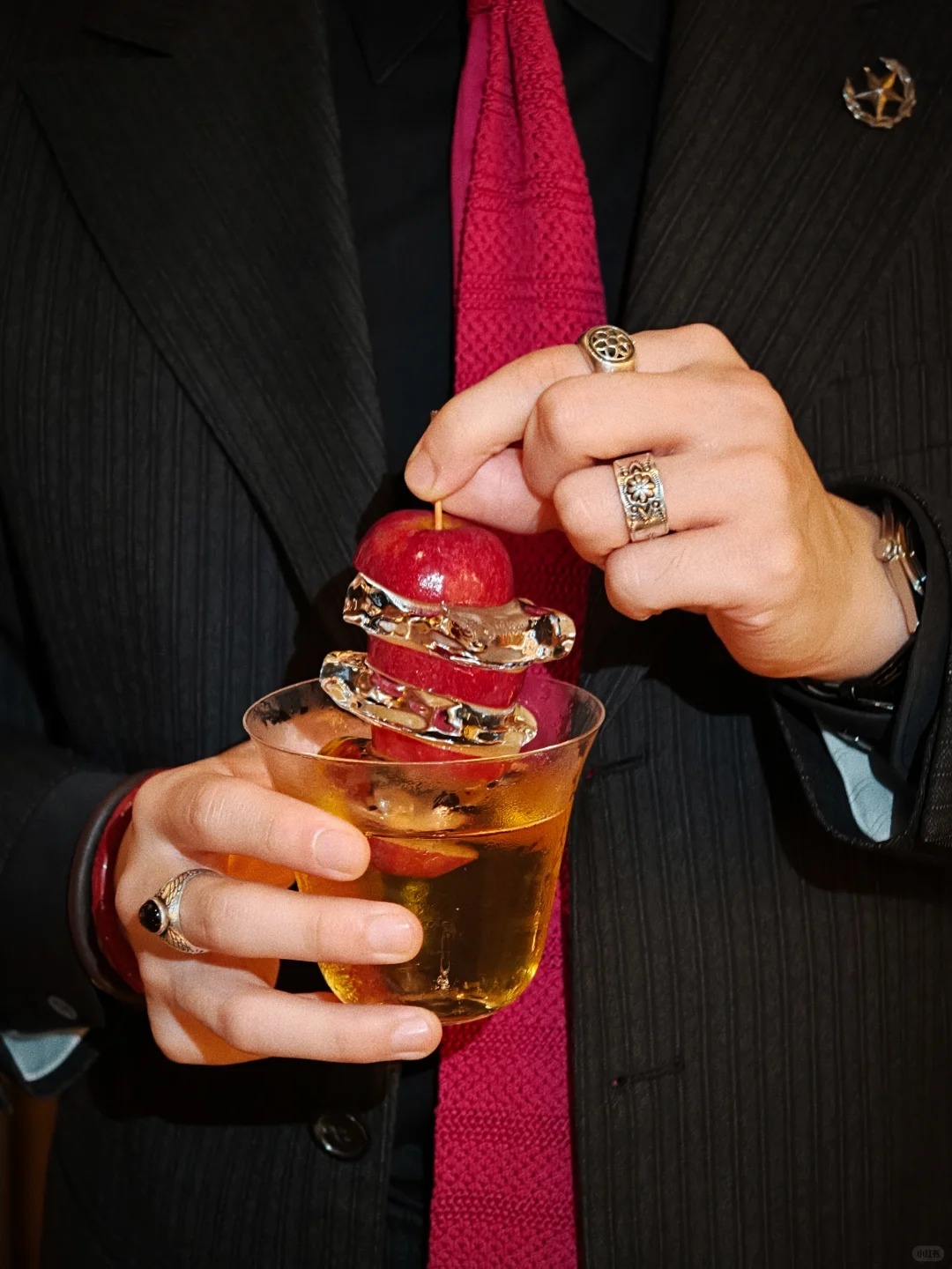 Cơn sốt "giải phẫu táo" ở Trung Quốc có gì đặc biệt mà nam thần Minh Đạo cũng mê mẩn?- Ảnh 4.