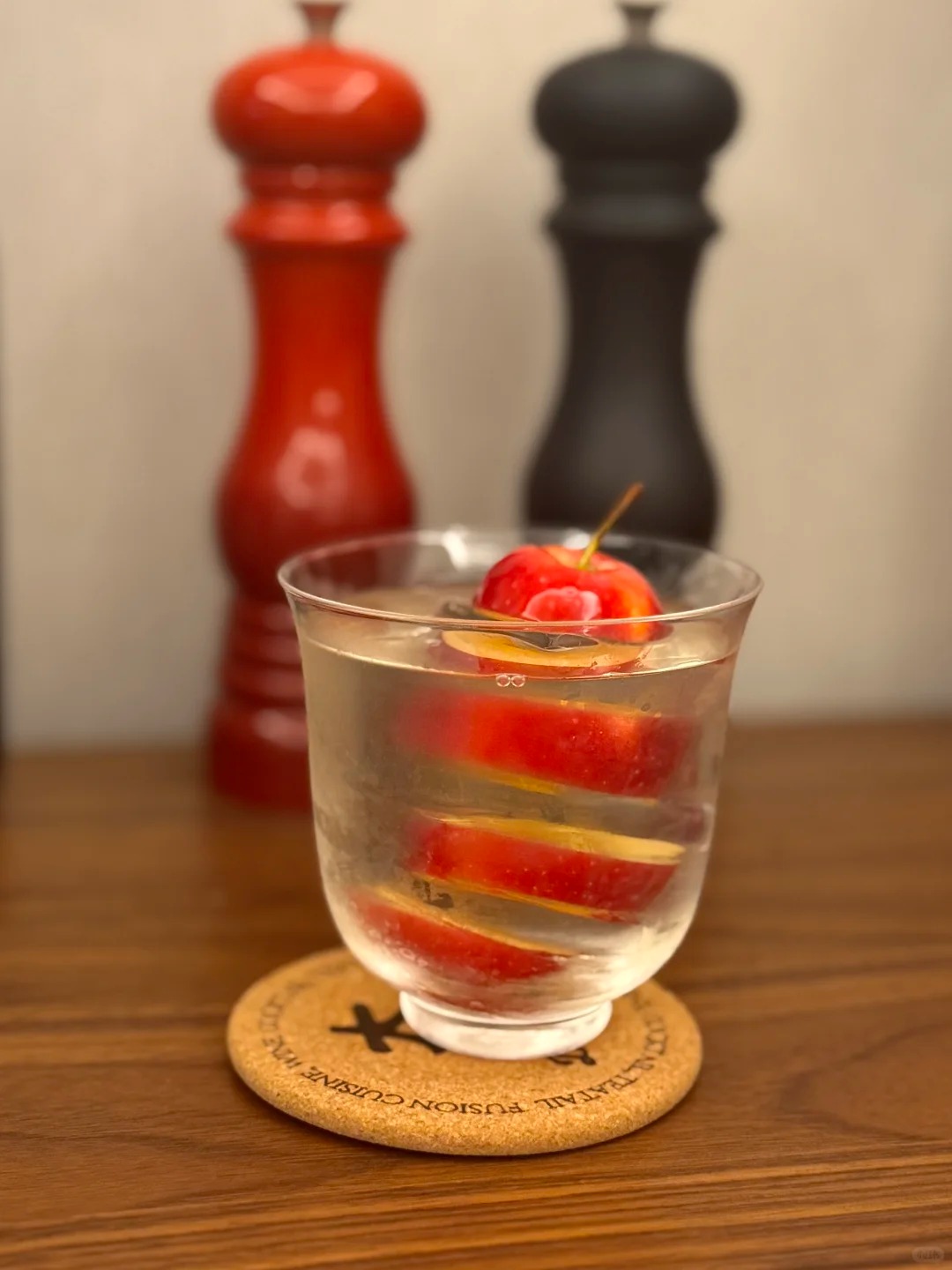 Cơn sốt "giải phẫu táo" ở Trung Quốc có gì đặc biệt mà nam thần Minh Đạo cũng mê mẩn?- Ảnh 1.