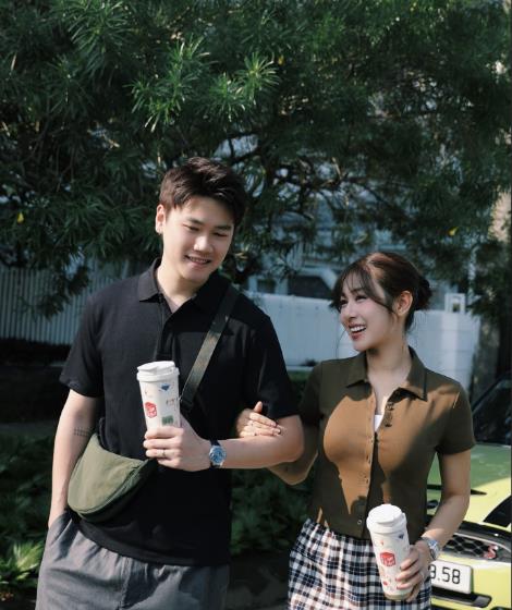 Nhiều sản phẩm “viral” của UNIQLO đồng loạt giảm giá, điều gì đang diễn ra?- Ảnh 2.