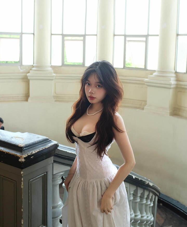 Vào vai “lọ lem”, cô nàng khiến fan “đứng hình” trước nhan sắc cực phẩm- Ảnh 3.