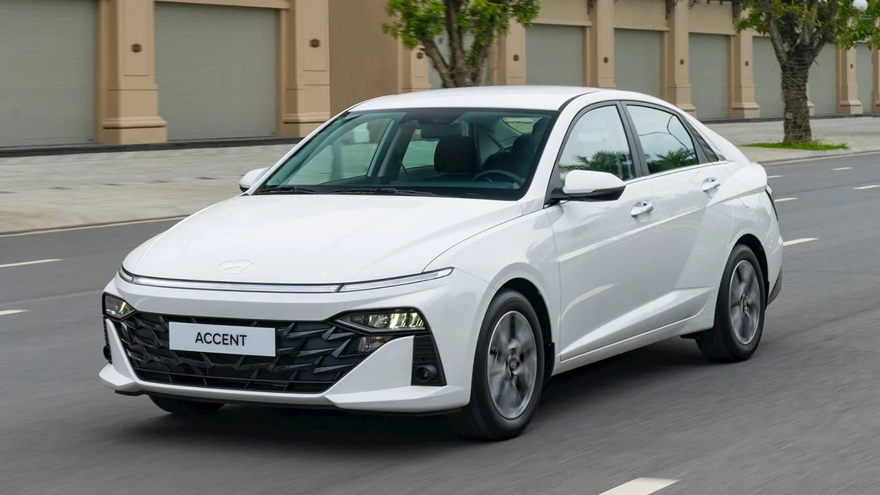 Cùng hạng Vios nhưng mẫu xe này bảo hành lâu gấp gần 3 lần: Giá đang chạm đáy, chưa tới 400 triệu- Ảnh 1. Cùng hạng Vios nhưng mẫu xe này bảo hành lâu gấp gần 3 lần: Giá đang chạm đáy, chưa tới 400 triệu- Ảnh 1.