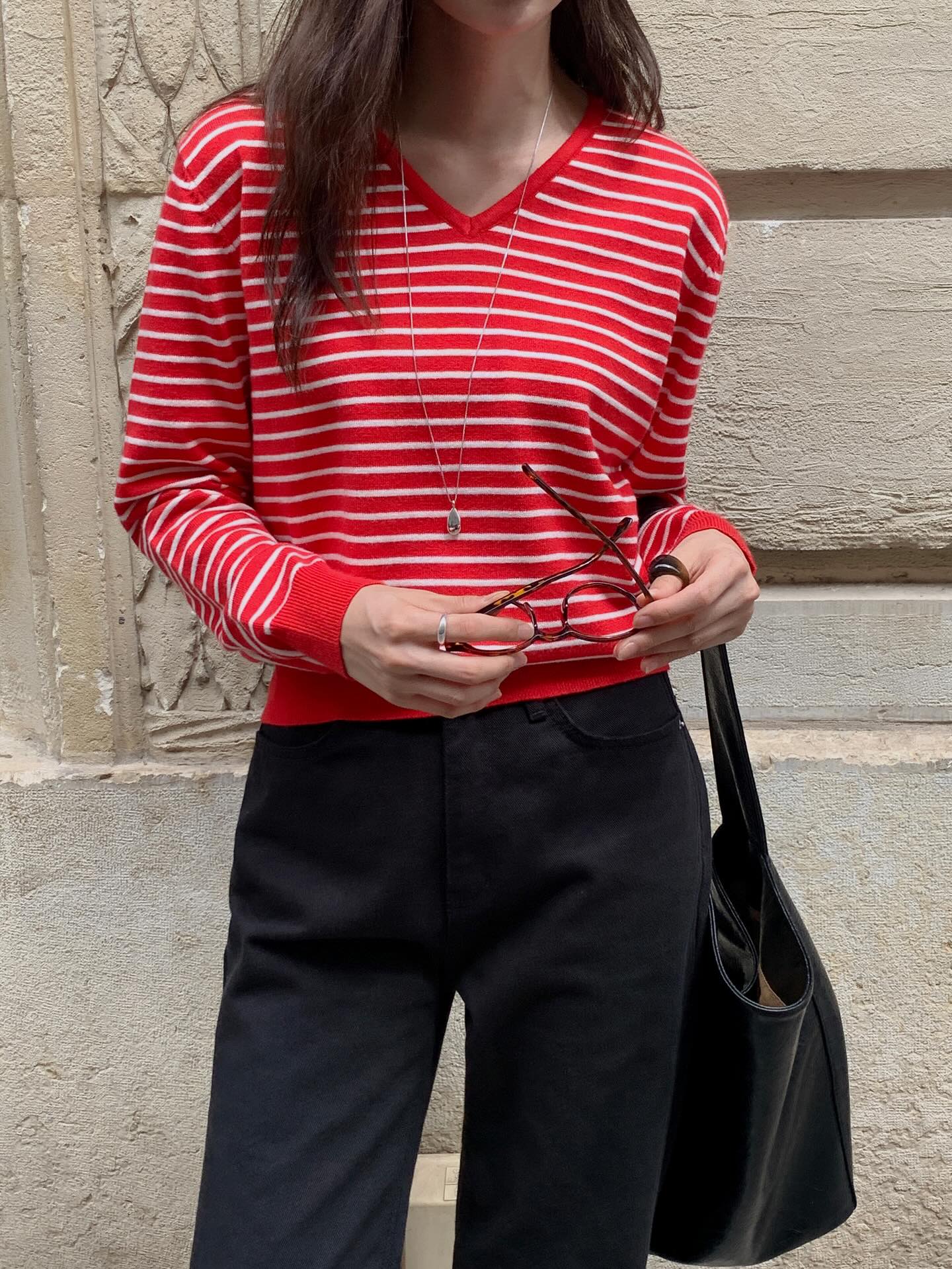 5 mẫu áo mùa đông cứ mặc là vóc dáng tự động thon thả, cao ráo hơn- Ảnh 3. 5 mẫu áo mùa đông cứ mặc là vóc dáng tự động thon thả, cao ráo hơn- Ảnh 3.