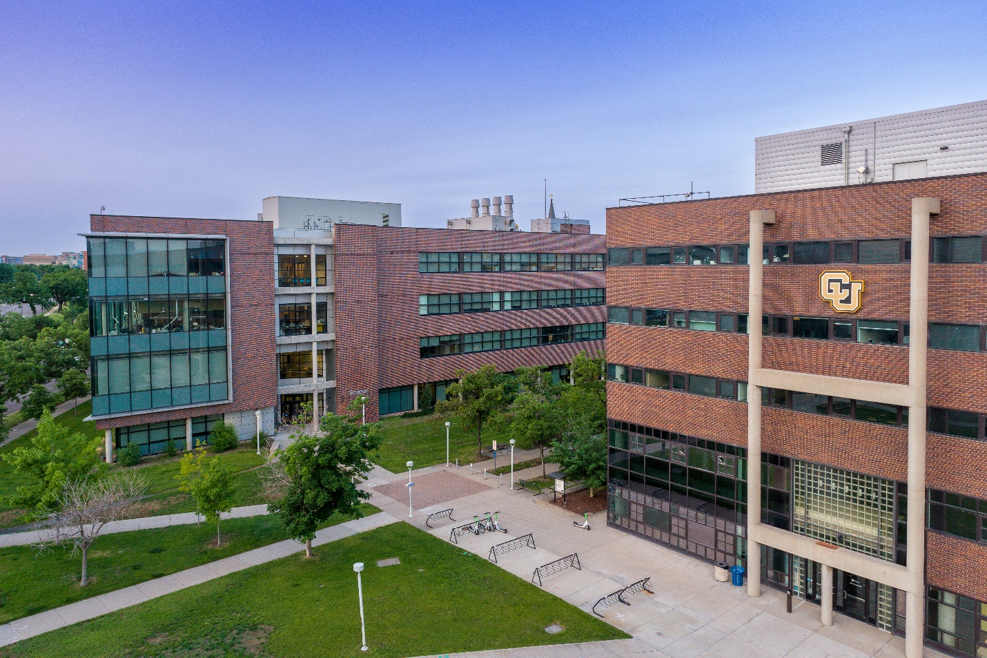 Colorado Denver MBA: Đào tạo tư duy quản trị số, nhận bằng MBA Hoa Kỳ ngay tại Việt Nam- Ảnh 2. Colorado Denver MBA: Đào tạo tư duy quản trị số, nhận bằng MBA Hoa Kỳ ngay tại Việt Nam- Ảnh 2.