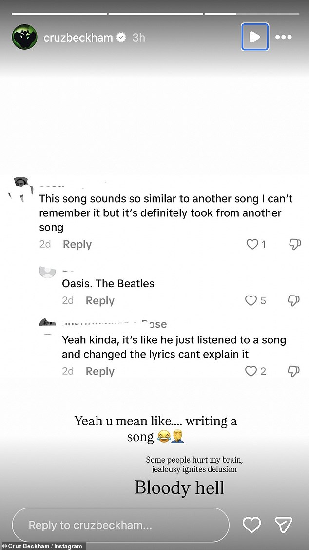 Con trai Beckham bị tố đạo nhạc The Beatles và Oasis, bị ví như "bản cover giá rẻ" liền đáp trả cực gắt- Ảnh 3.