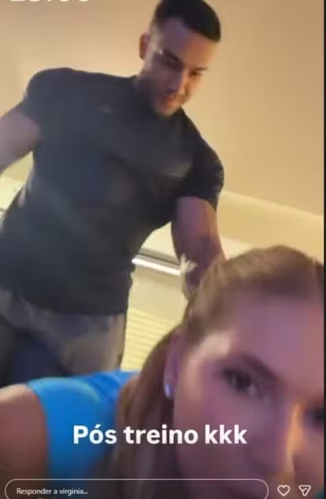 Ngôi sao bóng đá V. của Real Madrid xoá ảnh tình cảm khi bạn gái lộ video massage thân mật cùng HLV thể hình- Ảnh 2. Ngôi sao bóng đá V. của Real Madrid xoá ảnh tình cảm khi bạn gái lộ video massage thân mật cùng HLV thể hình- Ảnh 2.