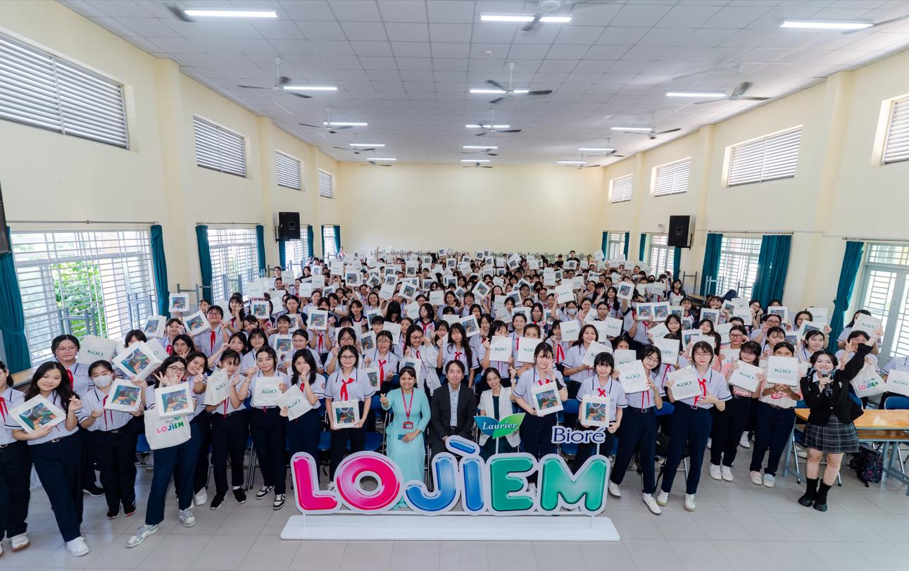 Học cách yêu bản thân tuổi dậy thì cùng “Túi tò-te diệu kỳ - Dzậy Thì LOJÌEM”- Ảnh 1.