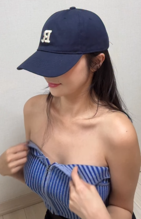 photo-1763953353956 photo-1763953353956