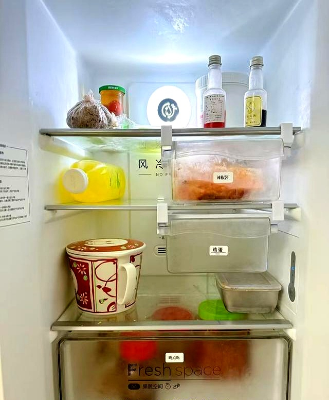 53 tuổi, người phụ nữ này sống kỷ luật đến mức khó tin và tài chính tăng đều từng tháng nhờ 10 thói quen nhỏ- Ảnh 1.