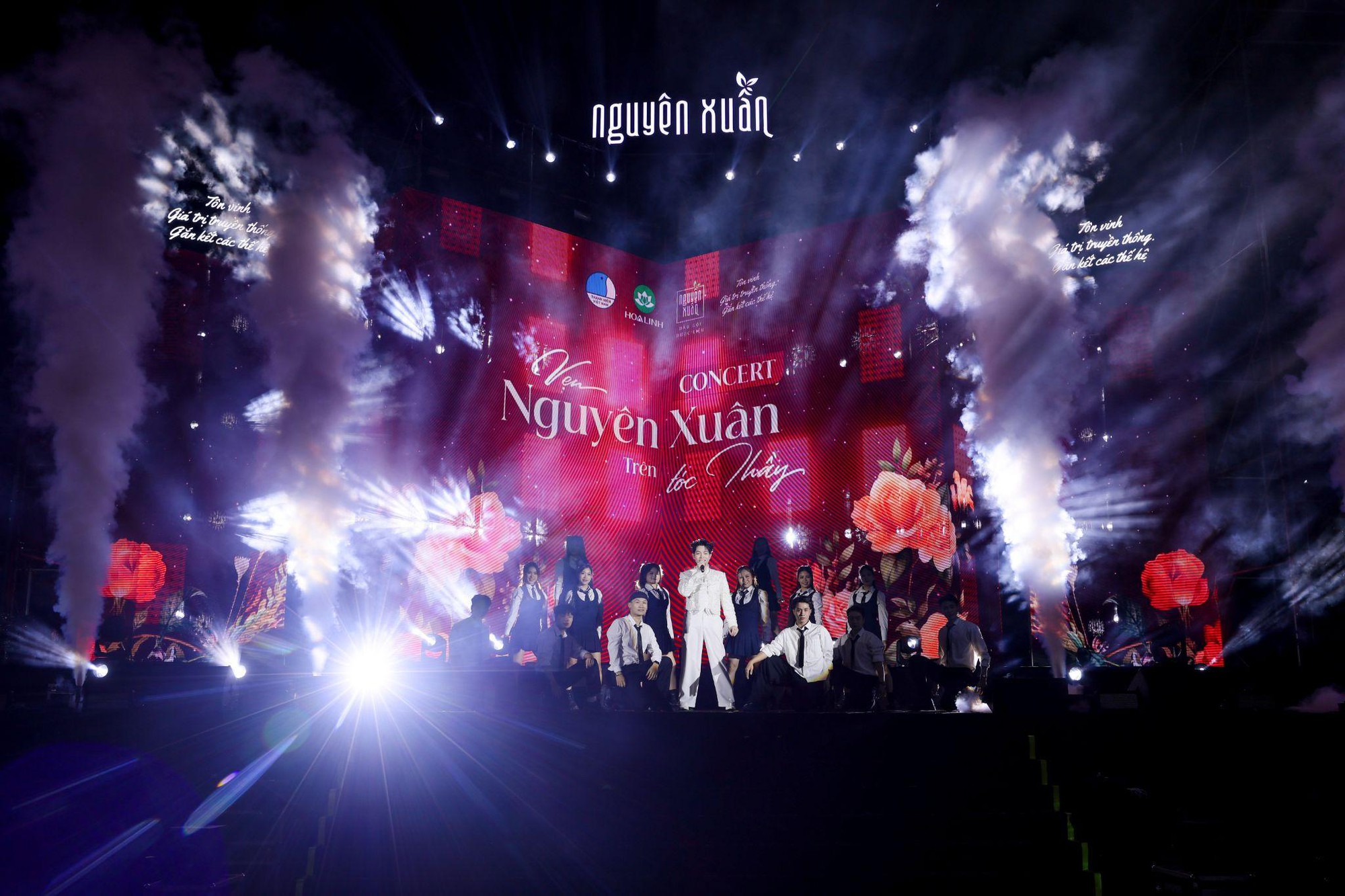 "Vẹn nguyên xuân trên tóc thầy" - Concert tri ân đặc biệt chạm vào giá trị văn hoá để kết nối các thế hệ- Ảnh 6.